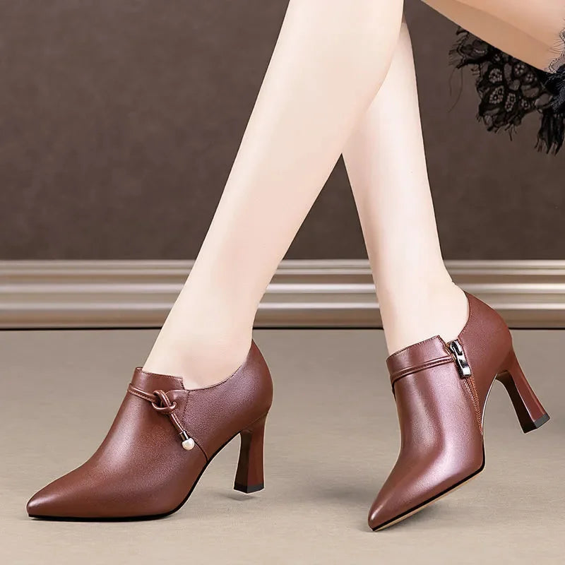 Resort Buckled Boots