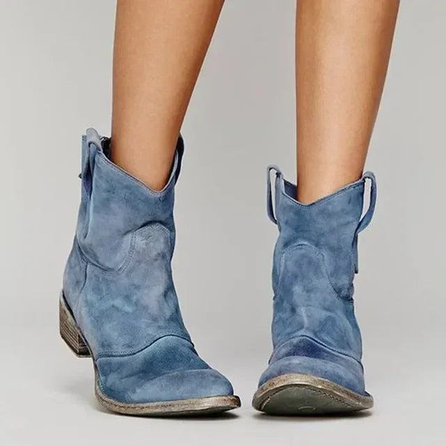 Resort Buckled Boots