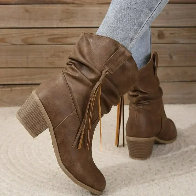 Resort Chelsea Boots