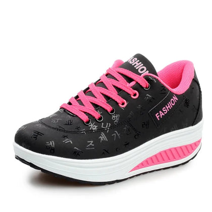 Everyday Walking Sneakers