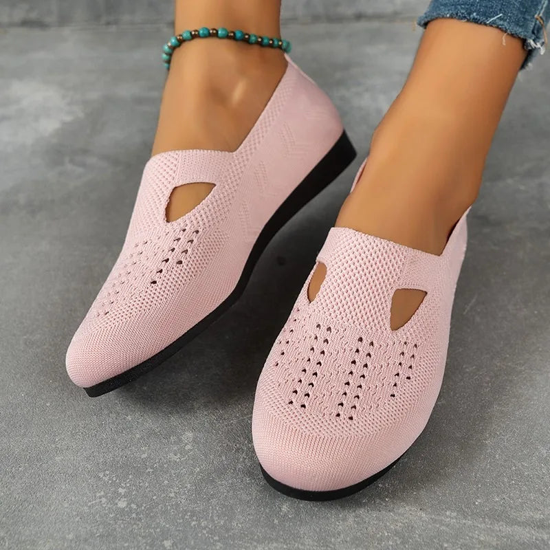 Walking Easy Sneakers