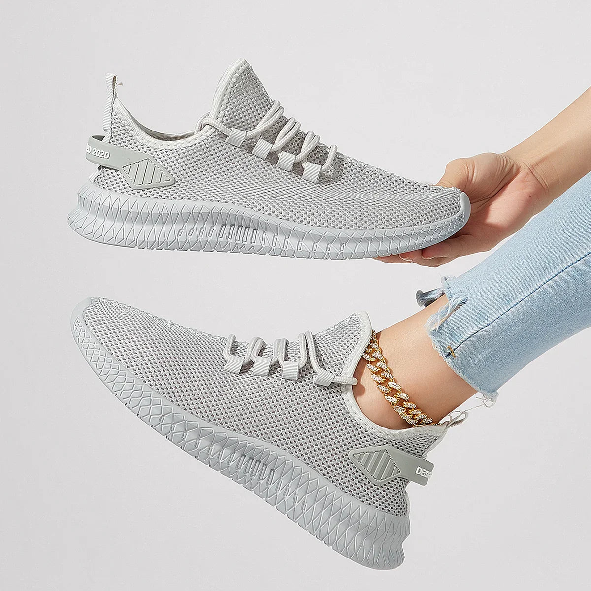 Minimal Clean Sneakers