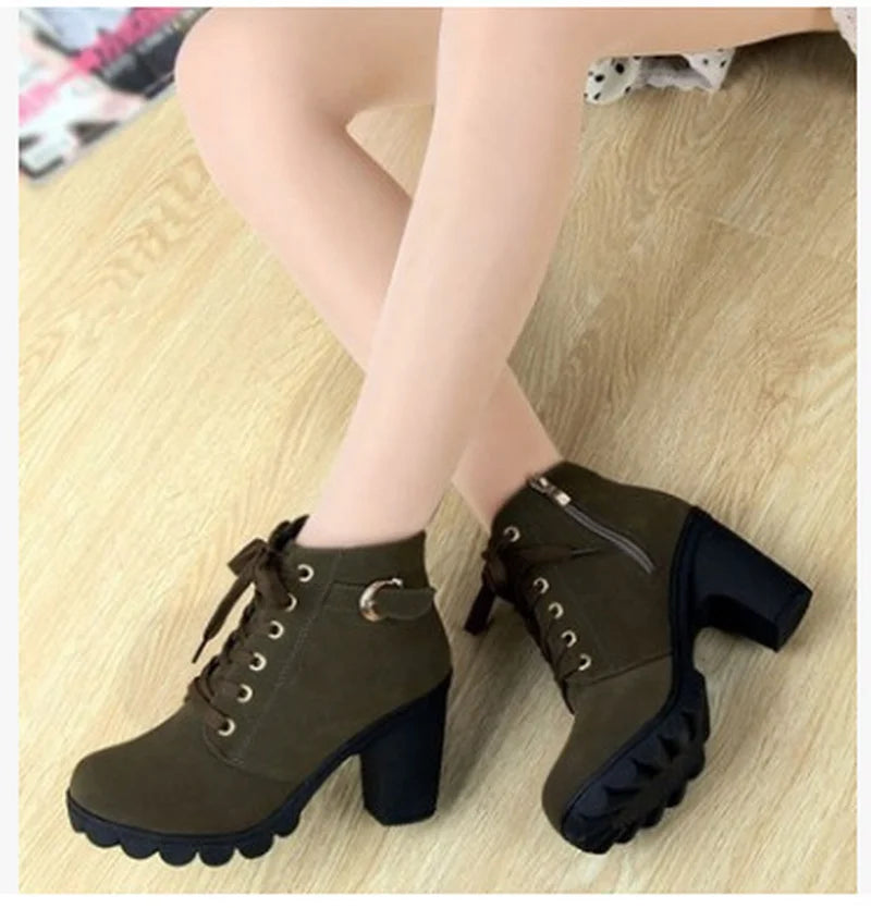 Coastal Chelsea Boots
