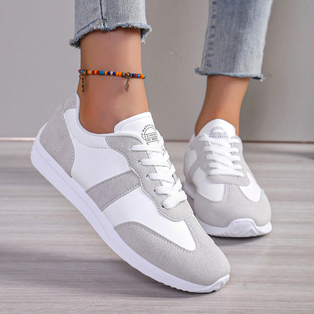 Resort Simple Sneakers