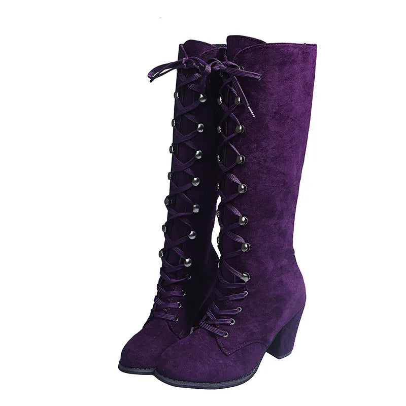 Relaxed Classic Boots