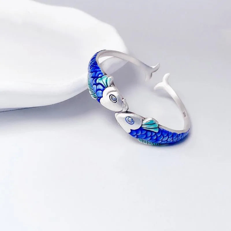 Light Dainty Jewelry