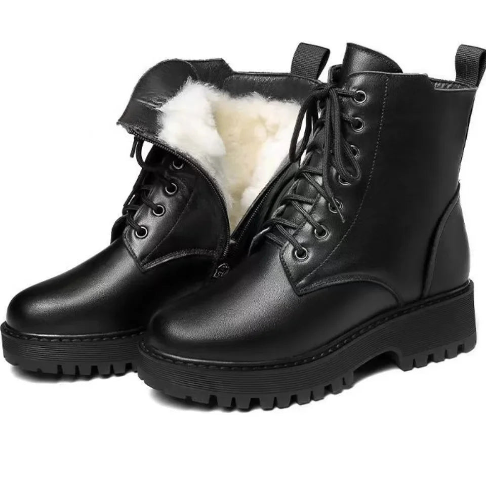 Minimal Western Boots