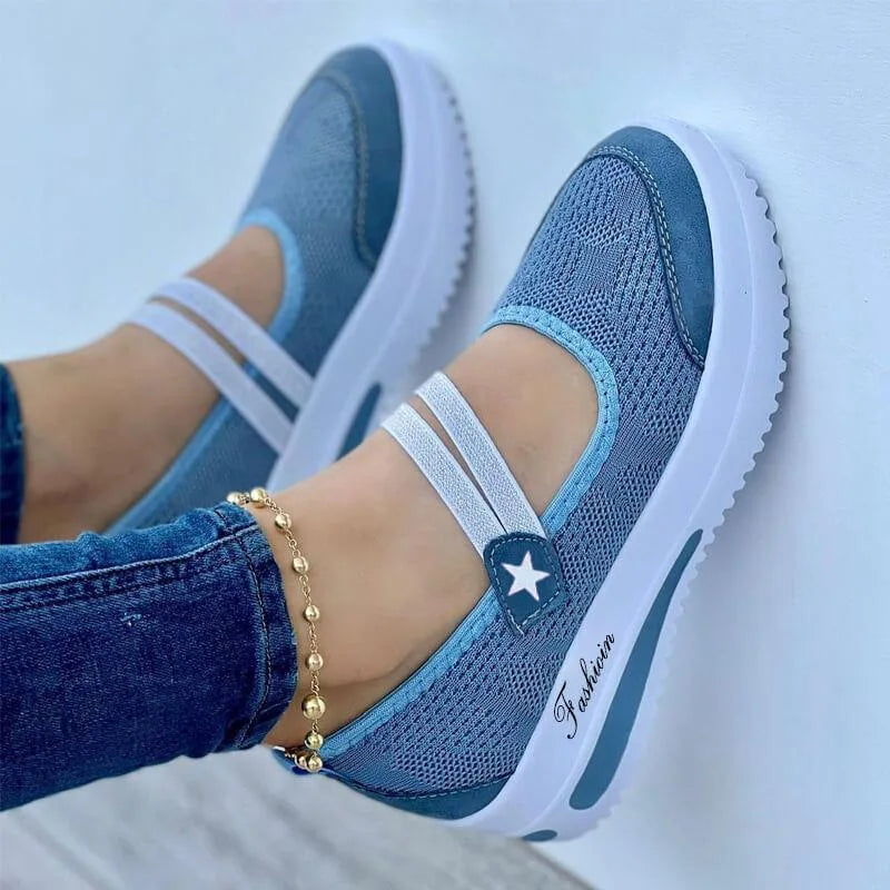 Casual Clean Sneakers