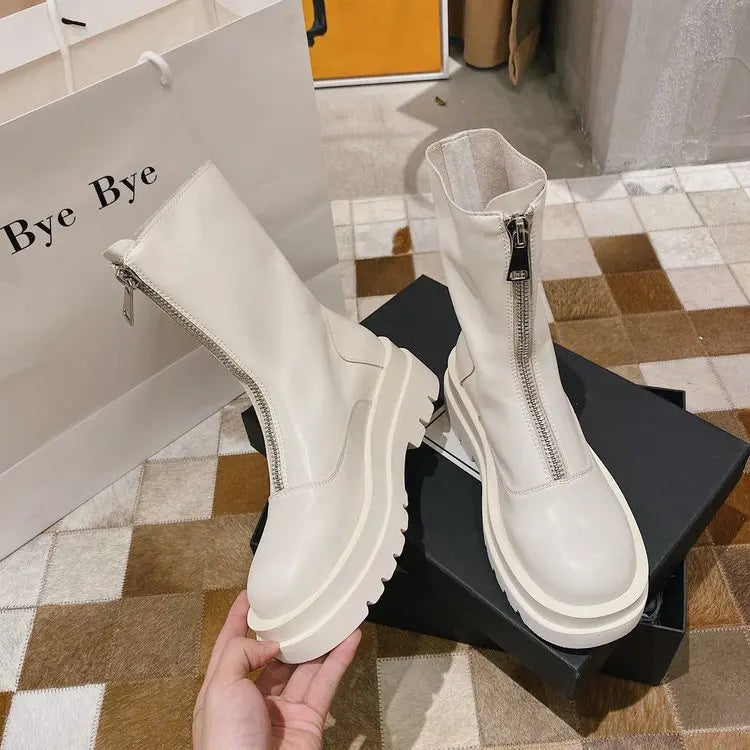 Fresh Chelsea Boots