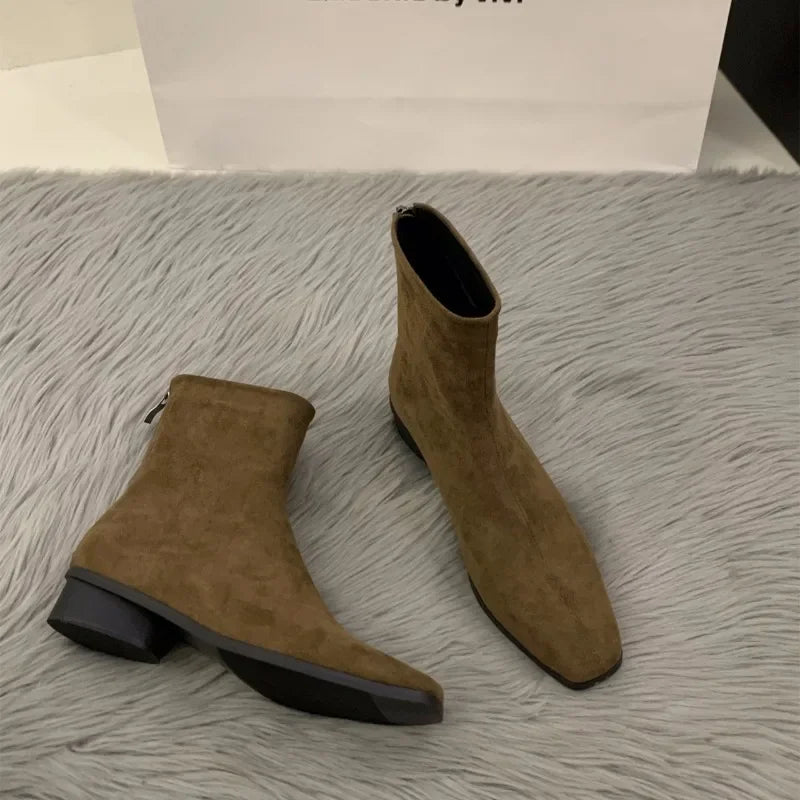 Resort Side-Zip Boots