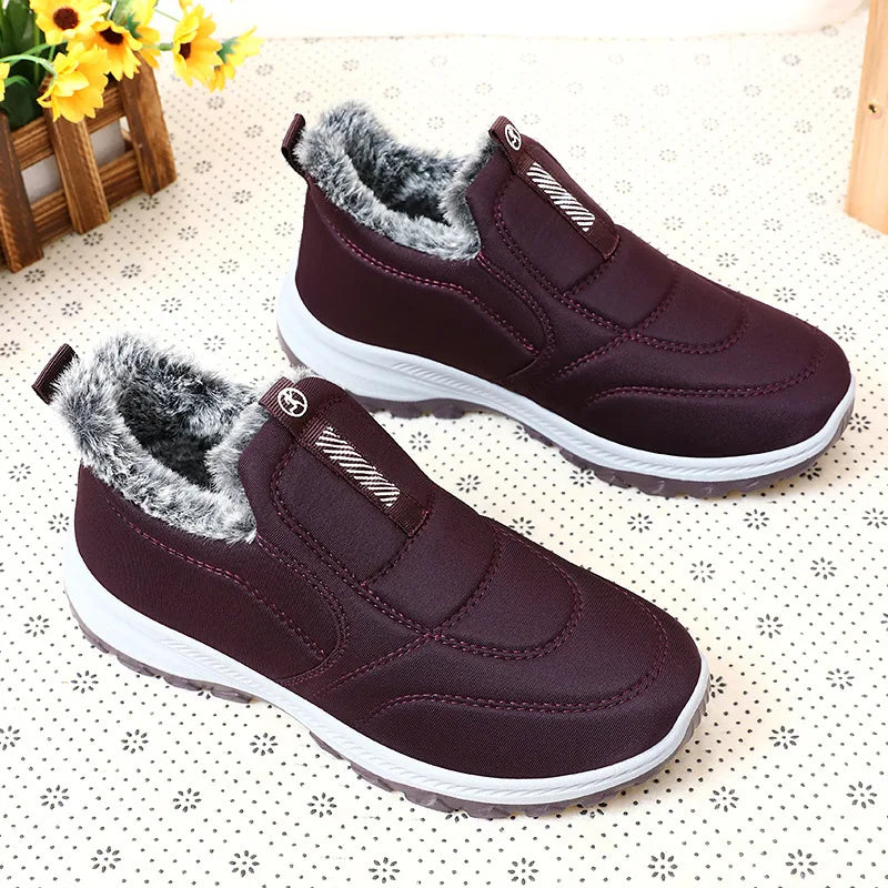 Clean Heeled Boots