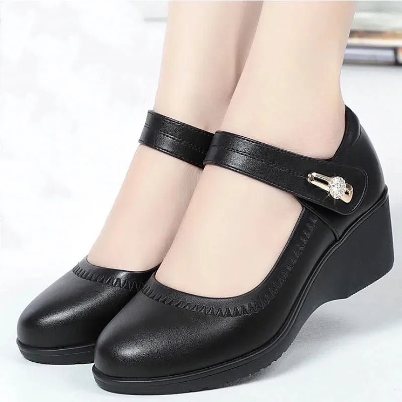 Comfortable Pointed Boots