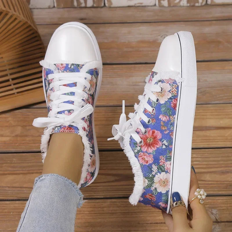 Resort Lace-Up Sneakers