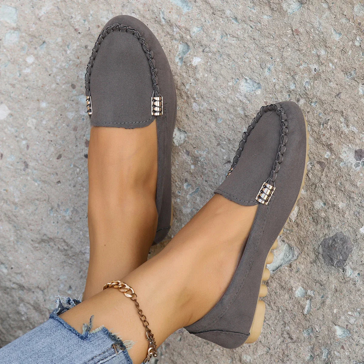 Resort Daily Sneakers