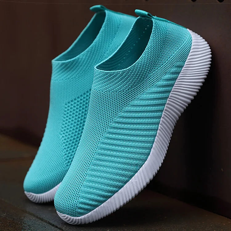 Minimal Sporty Sneakers