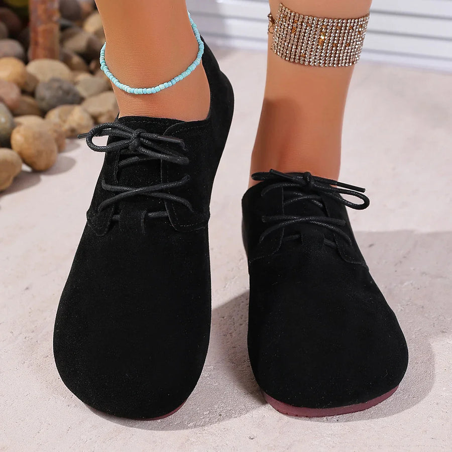 Modern Clean Sneakers