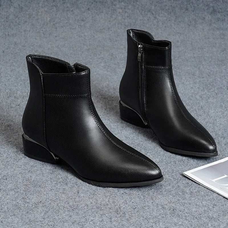 Breezy Minimal Boots