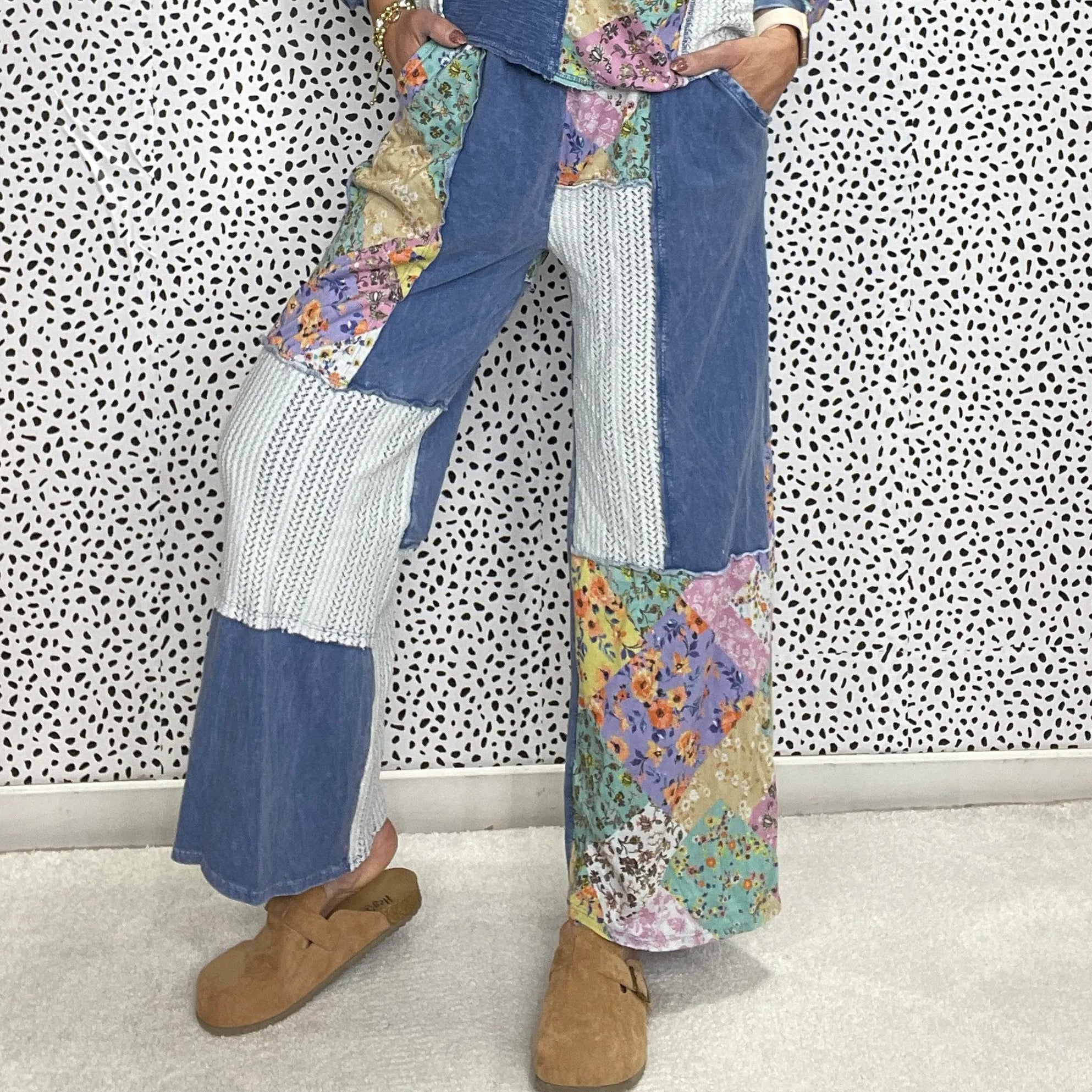 Stretch Printed Pants