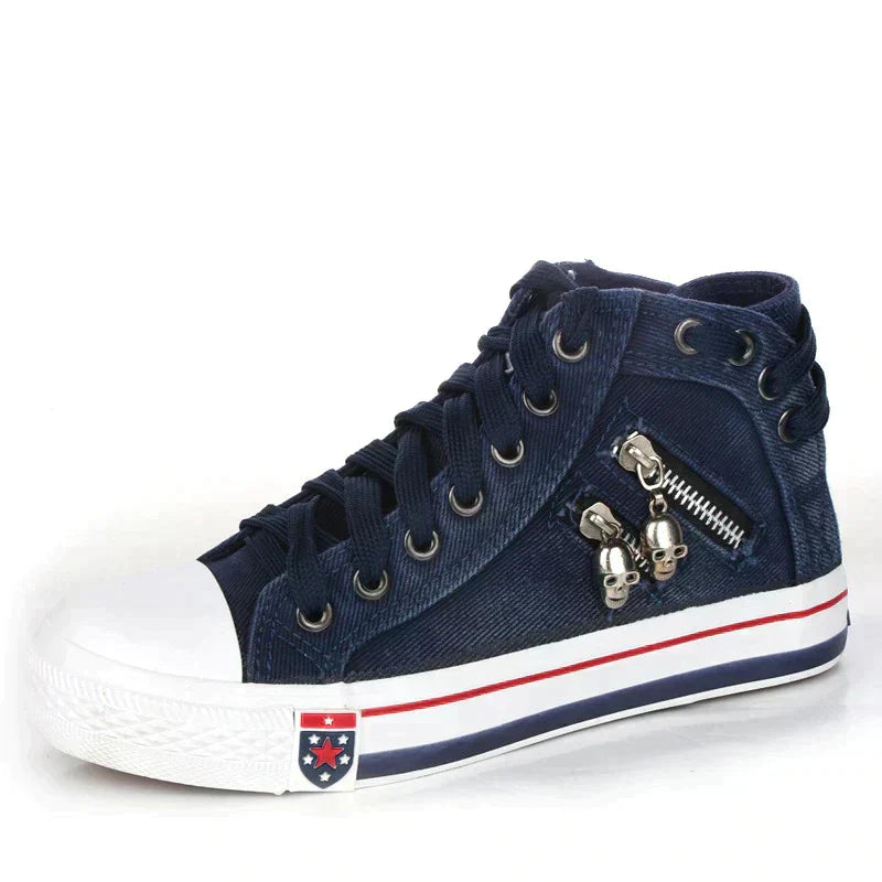Casual Textured Sneakers
