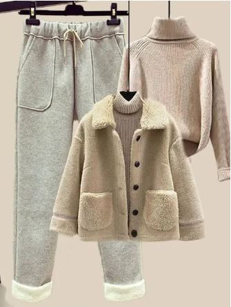 Travel Buttoned Set