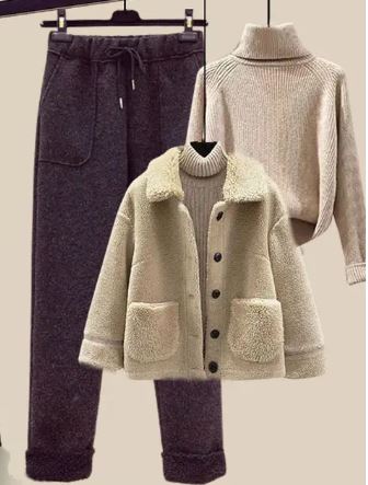 Travel Buttoned Set
