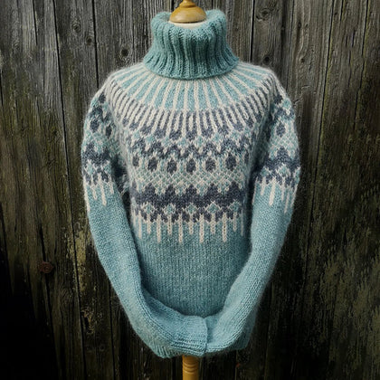 Everyday Buttoned Sweater