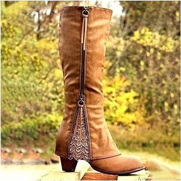 Relaxed Buckled Boots
