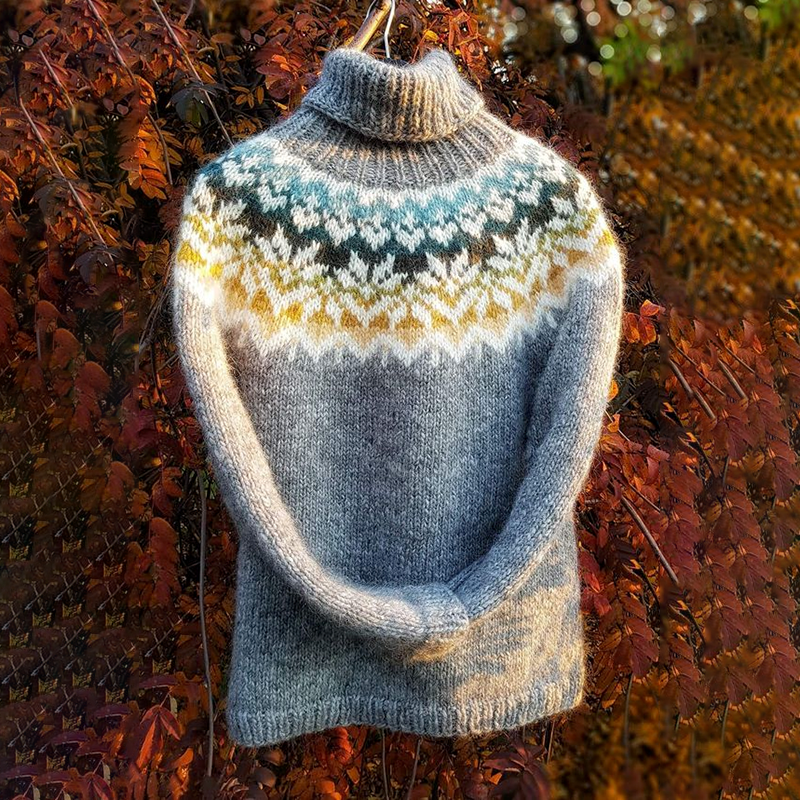 Weekend Lightweight Sweater