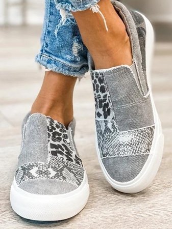 Light Everyday Sneakers