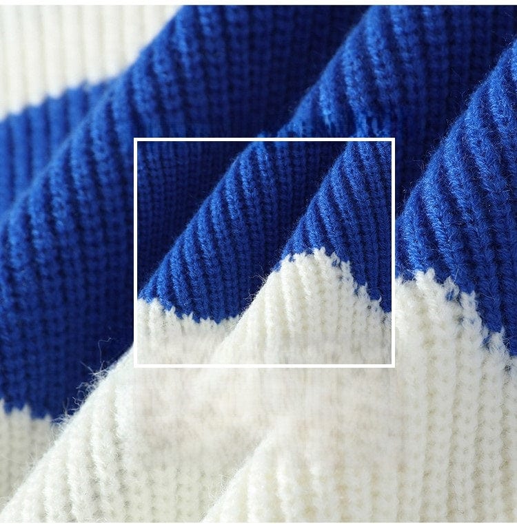 Weekend Lightweight Sweater