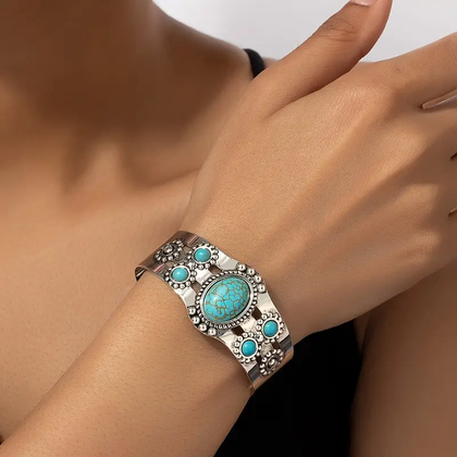 Classic Gold Jewelry