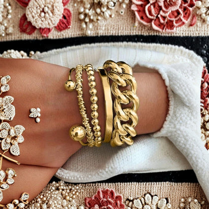 Weekend Resort Set