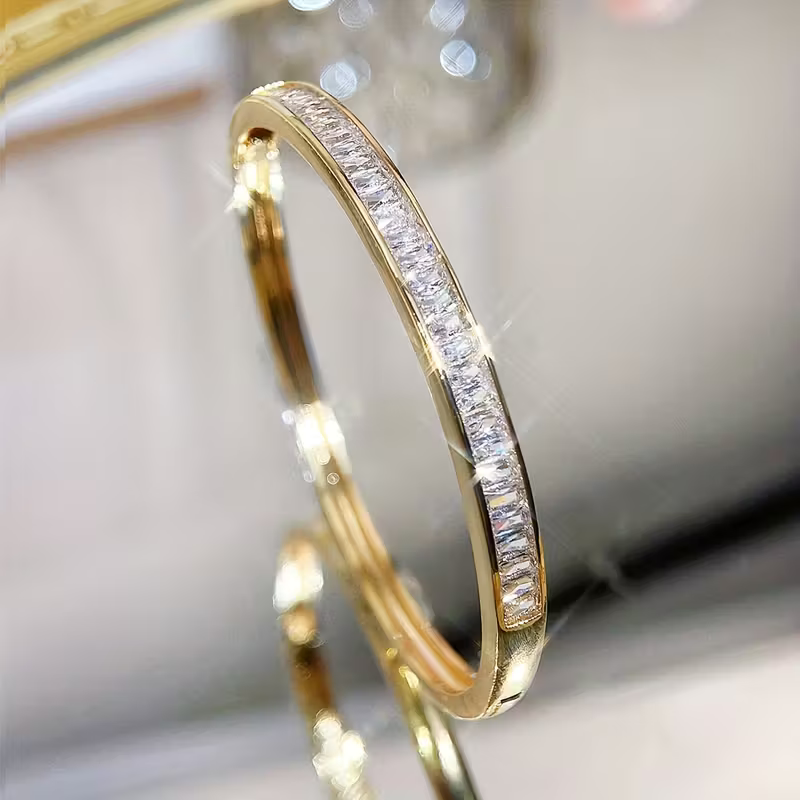 Modern Necklace Jewelry